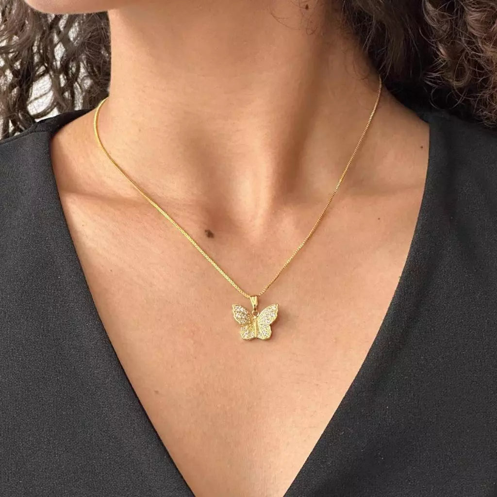 Colar Feminino Borboleta Luxo com Cordão Veneziano e Brilho em Zircônia