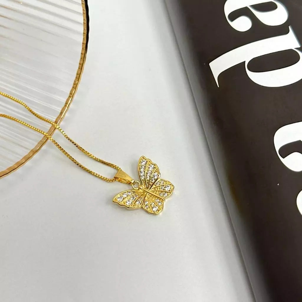 Colar Feminino Borboleta Luxo com Cordão Veneziano e Brilho em Zircônia